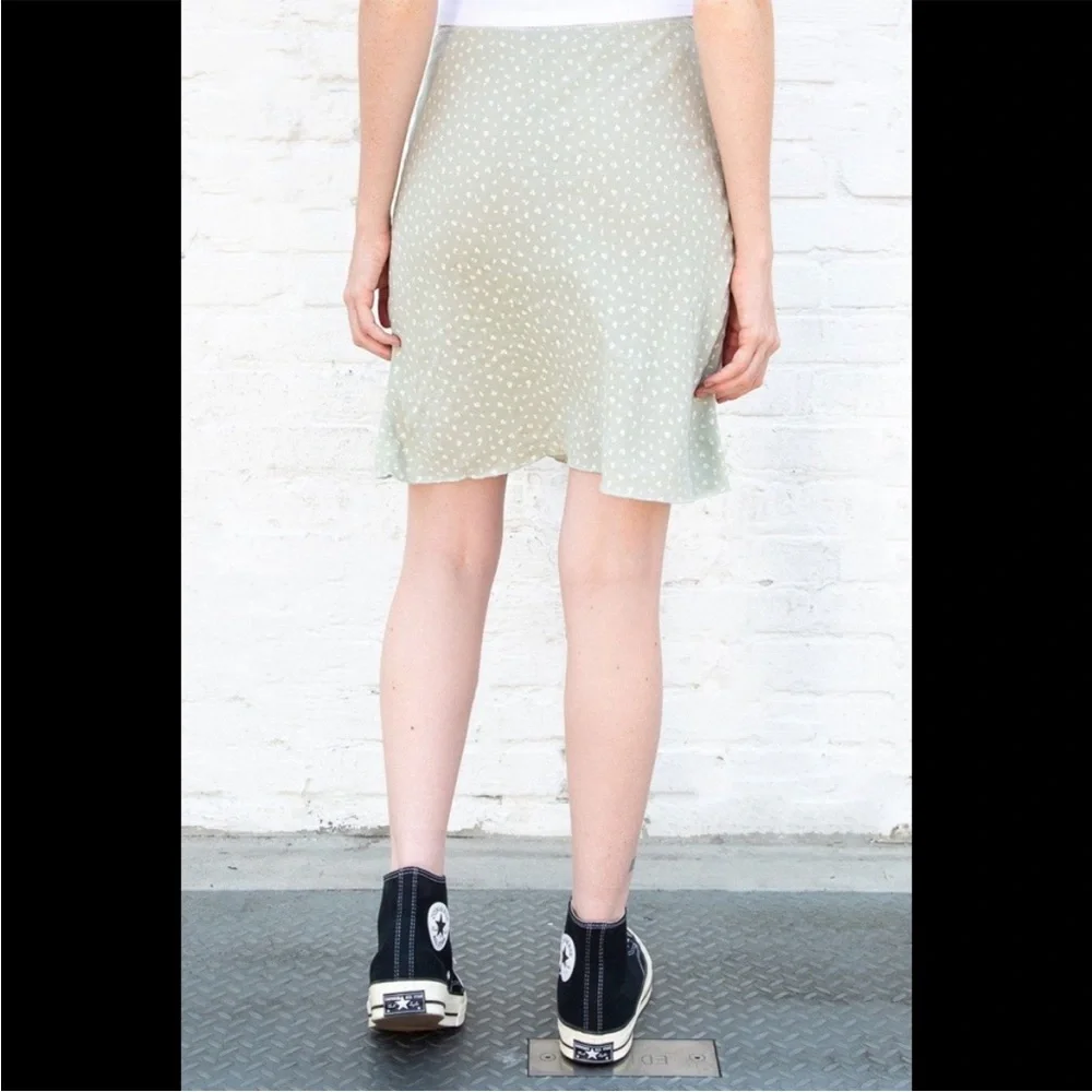 Brandy Melville Sephira Floral Skirt